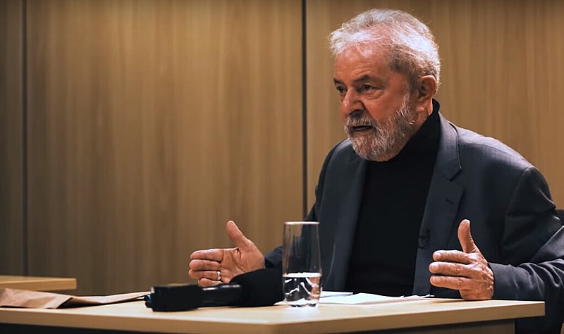 Ex-presidente falou, entre outros pontos, sobre situação que vive na prisão