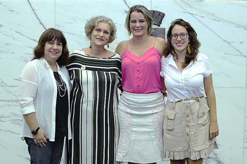 O texto é assinado por Cida Falabella e pela ex-vereadora Áurea Carolina, ambas do PSOL