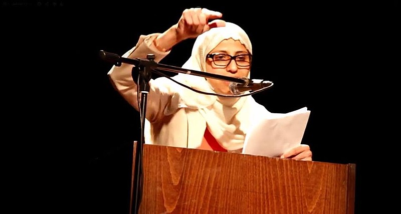 Dareen Tatour, de 36 anos,foi condenada pelo tribunal de Nazaré pelo “crime” de escrever um poema em defesa do seu povo