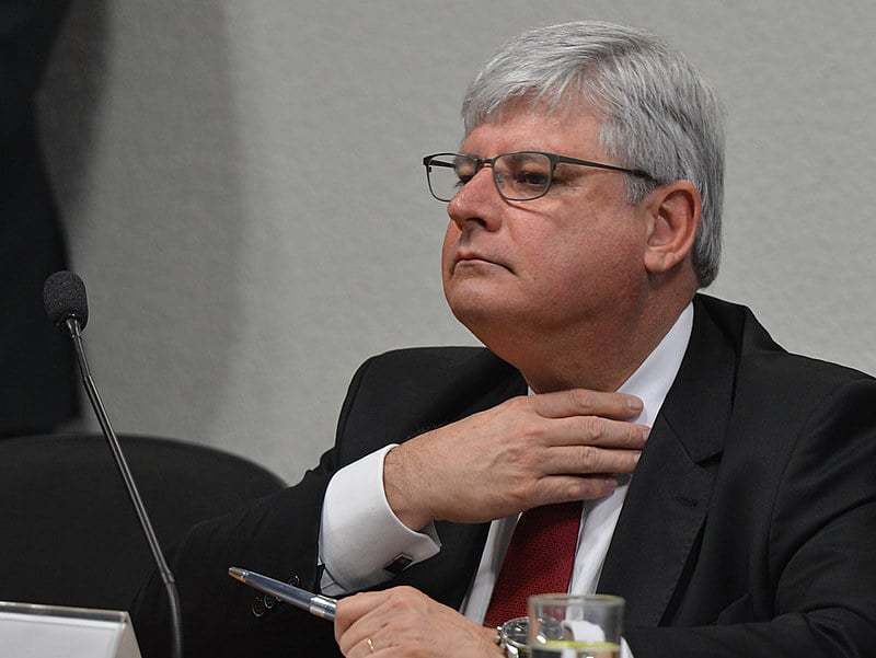 Episódio mostrou que as suspeitas de que tribunais e MP têm feito um jogo com delatores tendem a ser verdadeiras