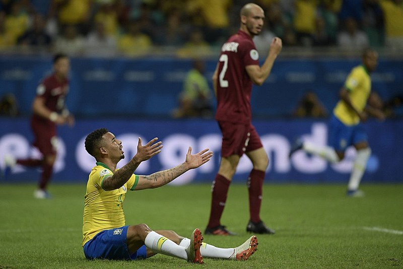 Brasil teve gols anulados e Venezuela comemorou empate em 0x0