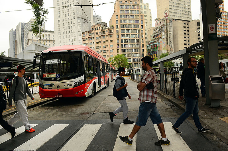 Lei Federal de 2012 trouxe diretrizes para as prefeituras de como reduzir o custo para o usuário final