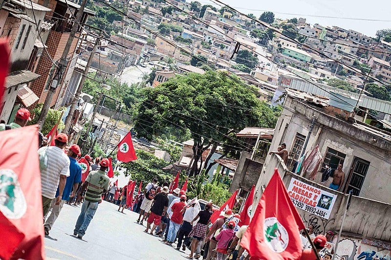 Cerca de 3 mil pessoas participaram da caminhada