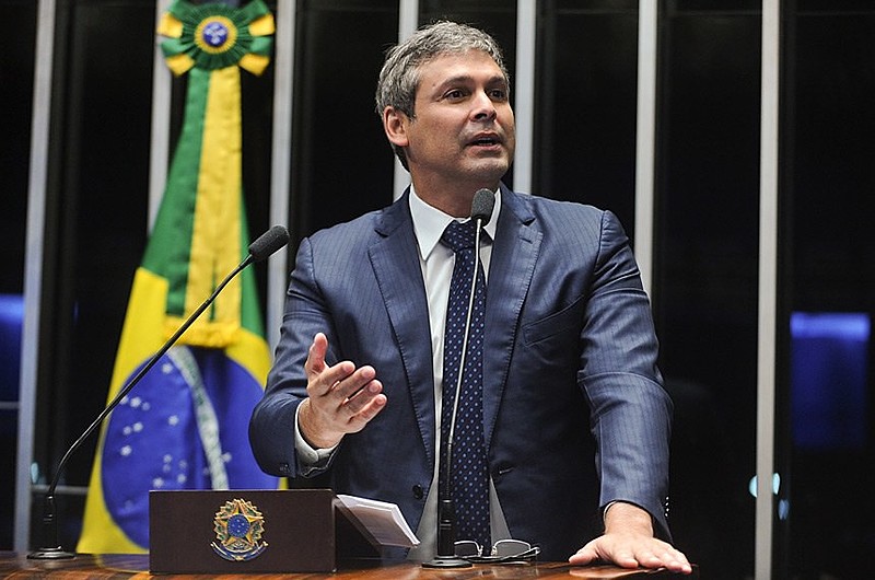 Lindbergh Farias (PT-RJ) é escolhido líder da oposição no Senado