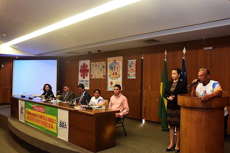“O catador é um agente público, está mantendo a cidade limpa. Deveria ser respeitado", afirma o catador Antonio Andrade de Souza