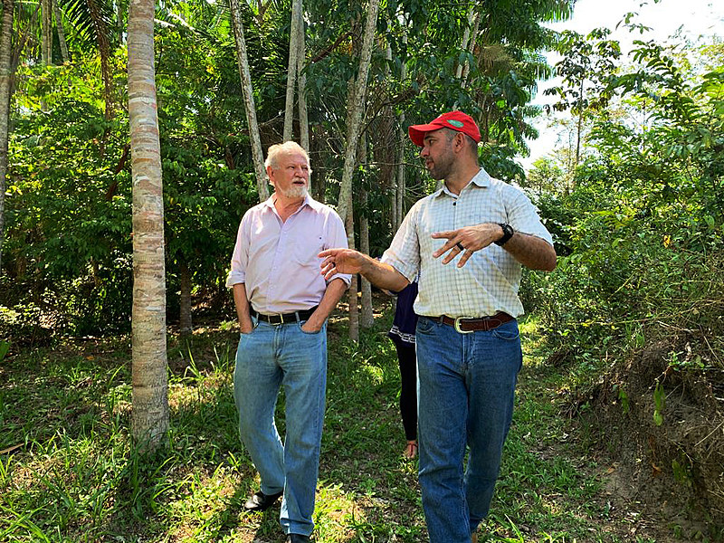 Pela manhã, Stedile visitou a experiência agroecológica do assentamento Mártires de Abril, em Mosqueiro, distrito da capital paraense