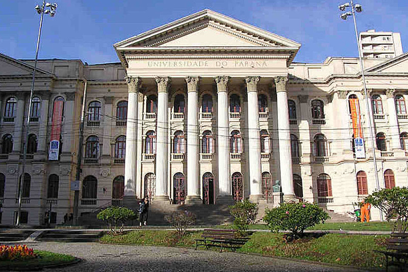 "Não é de hoje que a comunidade acadêmica da UFPR se sente desprotegida", diz nota.