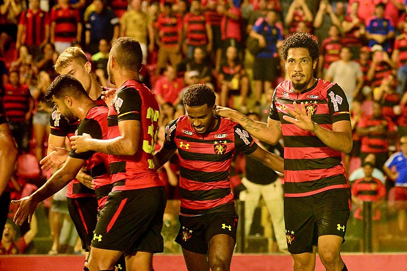 Equipe do técnico Guto Ferreira busca os 63 pontos para garantir vaga na Série A