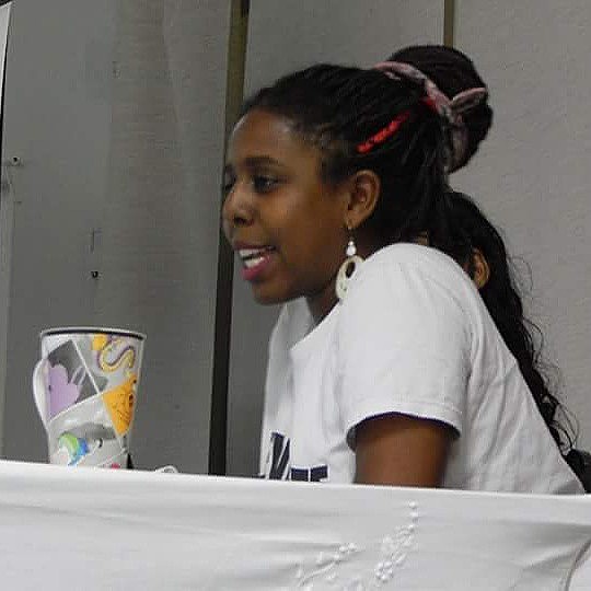 "Compreendendo que os desafios da juventude são grandes e que a luta exigirá de nós cada vez mais ousadia e rebeldia"