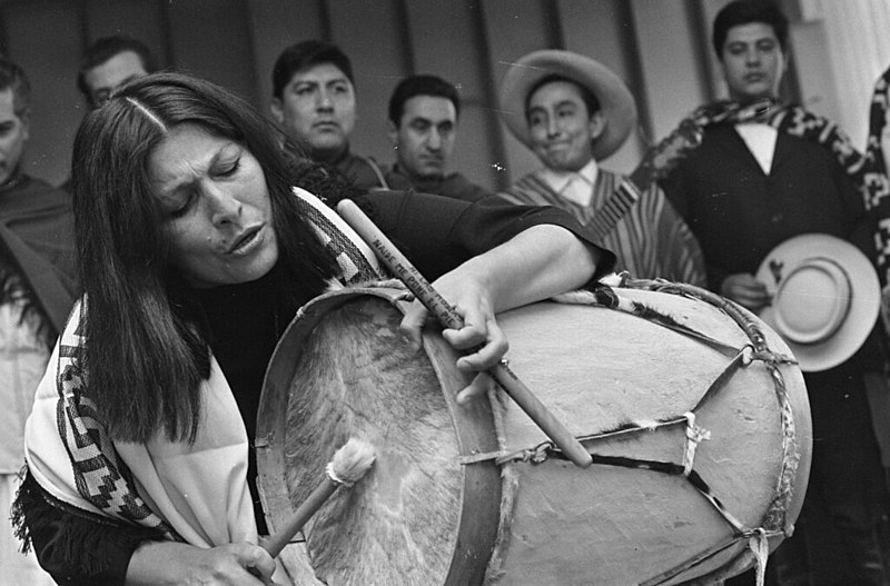 Mercedes Sosa é considerada a maior intérprete do folclore argentino