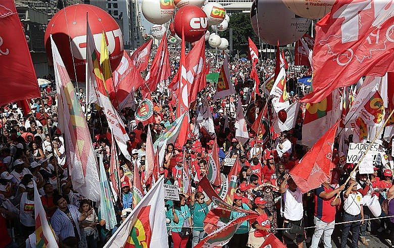 Num cenário tão difícil, o 1º de maio é uma forma de dar uma resposta aos desmandos de Bolsonaro