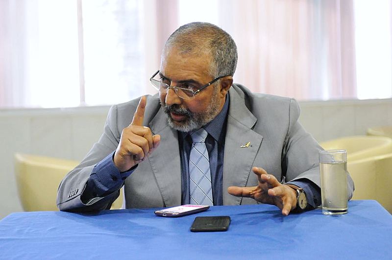 Paim recebeu o BdF no Senado e falou não só da política atual, mas também de sua própria trajetória pessoal
