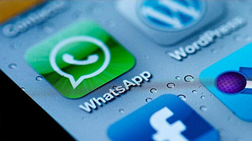 "Com as pessoas cada vez mais conectadas nas redes sociais, o alcance e impacto de boatos crescem muito rápido"