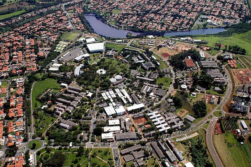 Vista área da Universidade Estadual de Campinas, uma das três universidades sob investigação na Alesp
