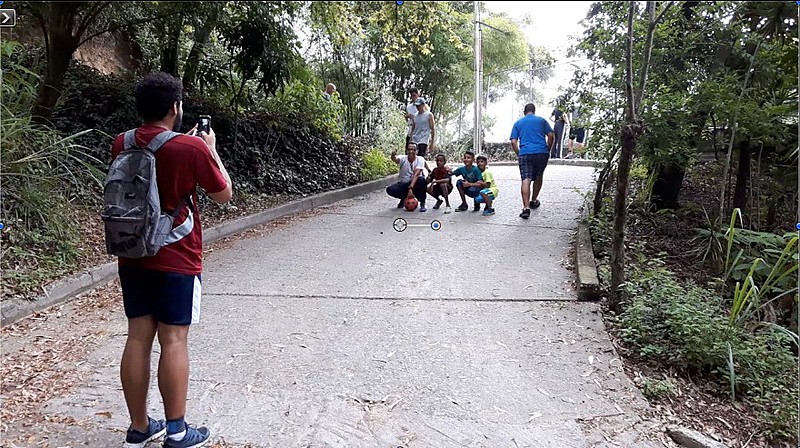 Caraquenhos fazem caminhada no Parque Nacional Ávila