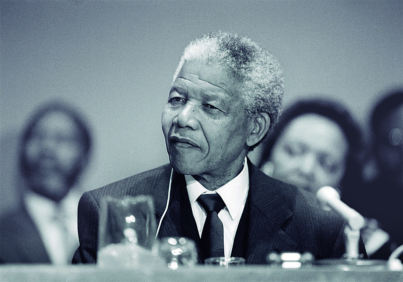 "Mandela sempre será lembrado por sua coragem e ousadia, qualidades tão necessárias nesse momento de tensão da democracia do nosso país"