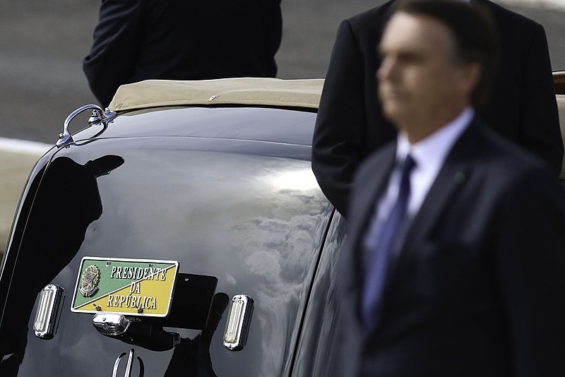 Relações perigosas de Bolsonaro vieram mais uma vez à tona