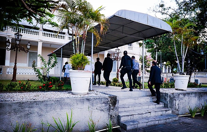 Durante Operação Calvário, em João Pessoa.