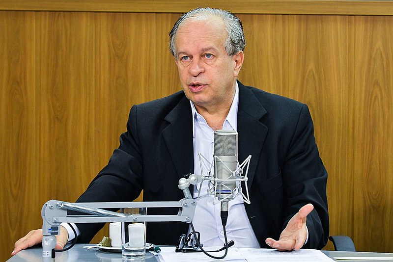 Renato Janine Ribeiro foi ministro do governo Dilma Rousseff