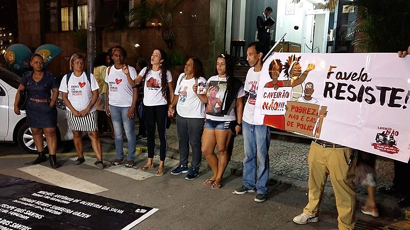 O ato acontece depois do assassinato de Marcus Vinicius de 14 anos na semana passada na Maré