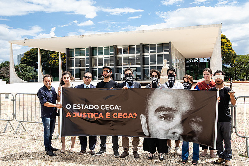 Manifestação em frente ao STF por justiça para Sergio Silva