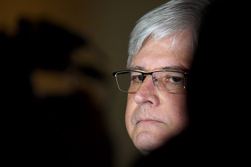 Rodrigo Janot, ex-procurador Geral da República afirmou em livro de memórias que pensou em assassinar o ministro do STF, Gilmar Mendes