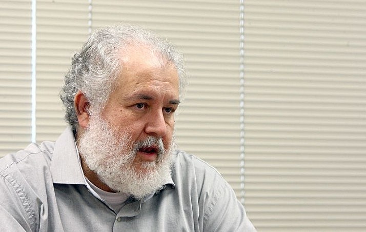 Iniciativa de juntar os escritos surgiu a partir do incentivo de amigos