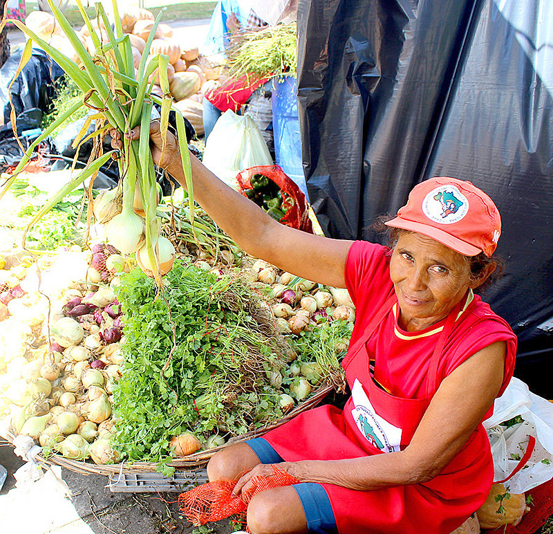 Legumes, frutas e grãos produzidos nos assentamentos e acampamentos serão comercializados em BH