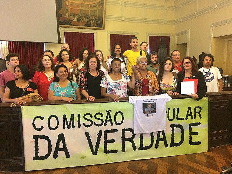 Movimentos populares e mães de vítimas da violência do estado participaram da coletiva de impressa em que os dados foram divulgados