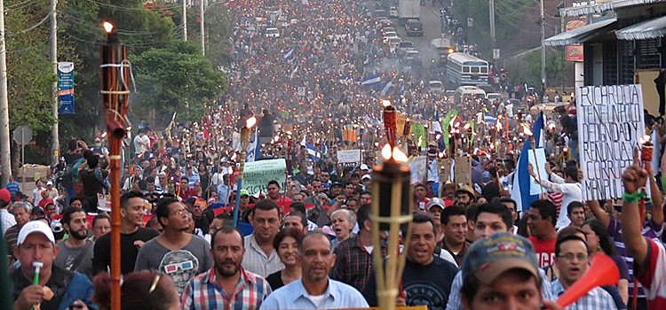 Segundo Gilberto Rios, “no âmbito nacional, o golpe significou a impossibilidade do povo hondurenho desenvolver a democracia"