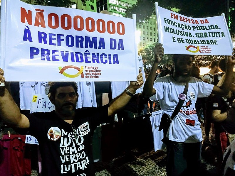 A Greve Geral desta sexta-feira deve reunir ainda mais manifestantes que nas últimas duas manifestações nos dias 15 e 30 de maio
