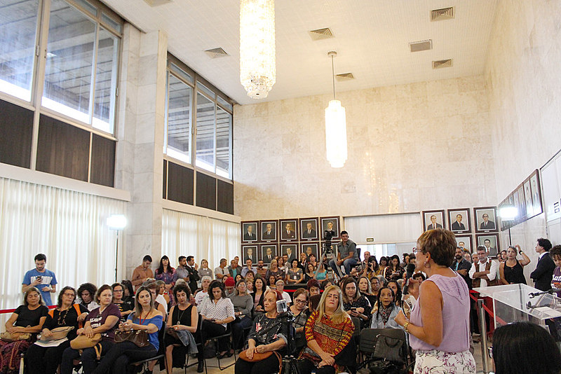 “A comissão é necessária porque precisamos fazer o enfrentamento às violências que sofremos", diz Beatriz Cerqueira, do PT