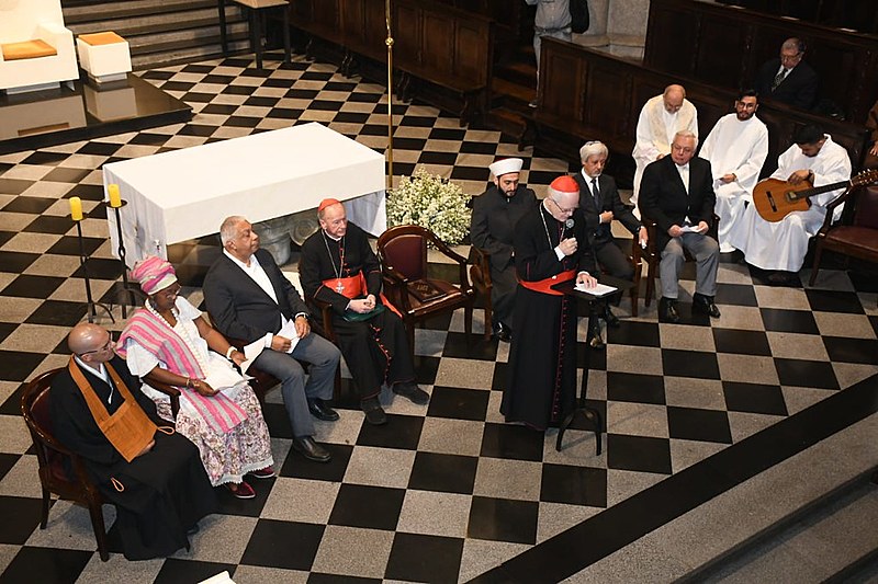 Representantes de diversas religiões estiveram presentes na Catedral da Sé, em São Paulo, para apoiar a realização do Sínodo da Amazônia