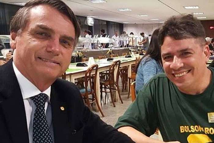 Nagem e Bolsonaro são amigos há mais de 30 anos.