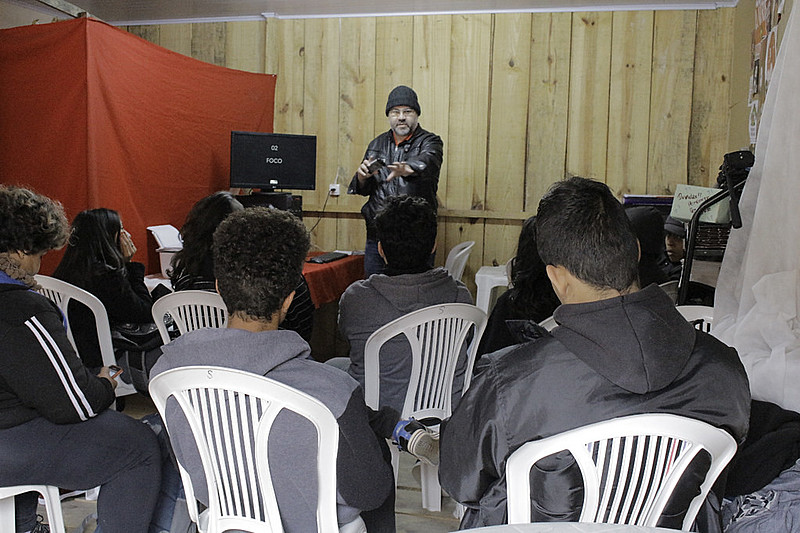 1ª Escola de Férias da Juventude Sem Terra aconteceu no Espaço de Cultura e Formação Marielle Vive, na Vigília Lula Livre.