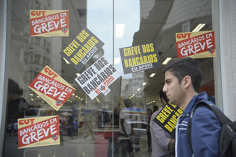 Setor de serviços foi o que registrou o maior número de greves na iniciativa privada em 2017