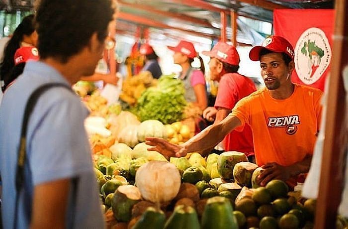 Iniciativa reúne cerca de 250 produtores rurais ligados à Cooperativa Central de Reforma Agrária e empreendimentos de economia solidária