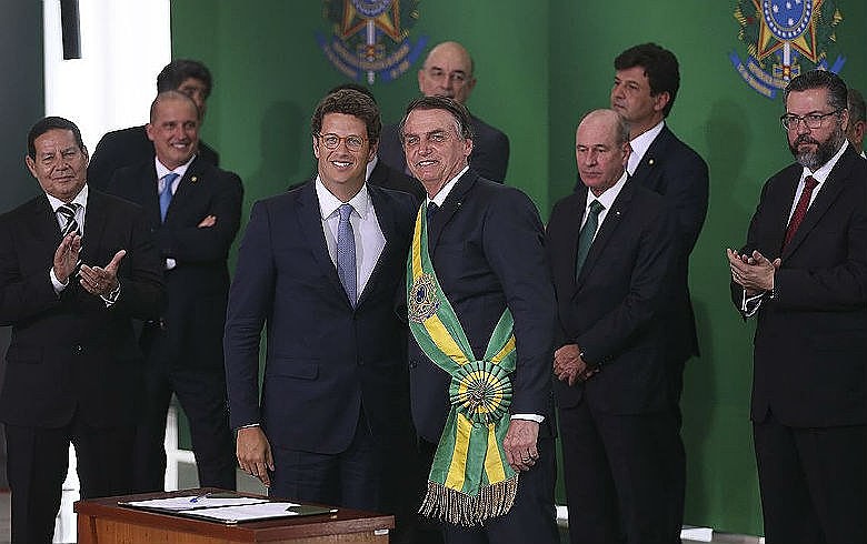 "Tentativa de perseguir ONGs e movimentos sociais dentro desse espírito de acabar com todo o tipo de ativismo", diz representante