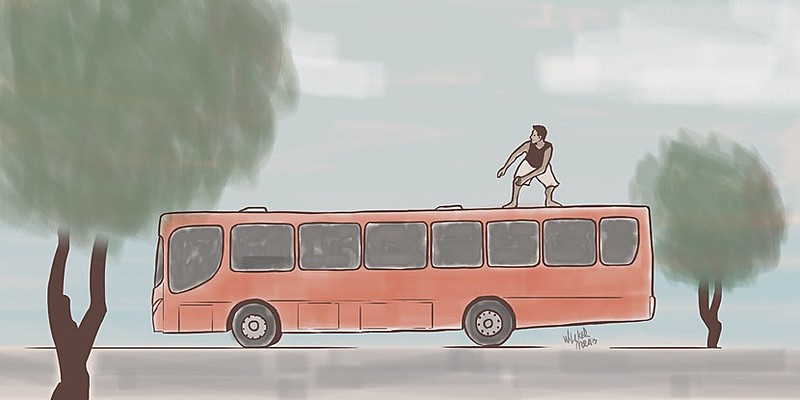 Certa vez me deparei com uma cena cinematográfica: era o Ronaldinho “surfando” o bonde, de pé, seguido por uma viatura da Guarda Municipal