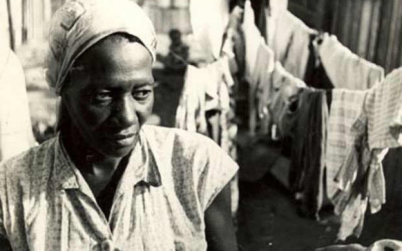 Apesar do pouco estudo, Carolina Maria de Jesus era uma mulher culta, inteligente e tinha consciência de classe.