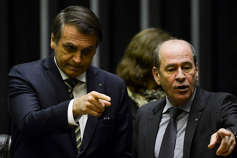 Com menos de 8 meses , governo acumula retirada de direitos