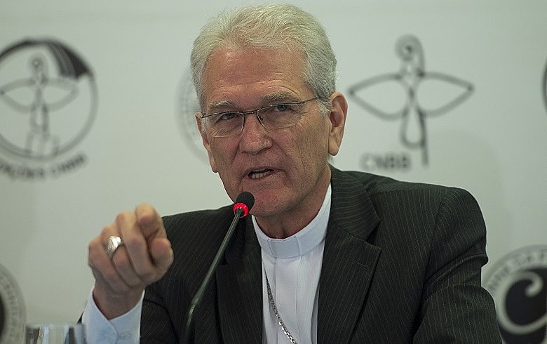 Dom Leonardo Steiner, secretário-geral da CNBB, disse que "o conteúdo das manifestações se dará no sentido de defesa dos direitos"