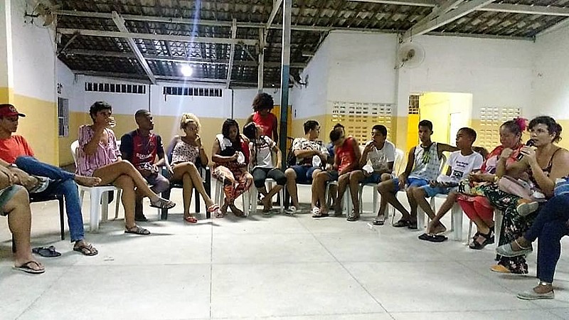 Nessa sessão, serão exibidos três animações e um curta metragem.