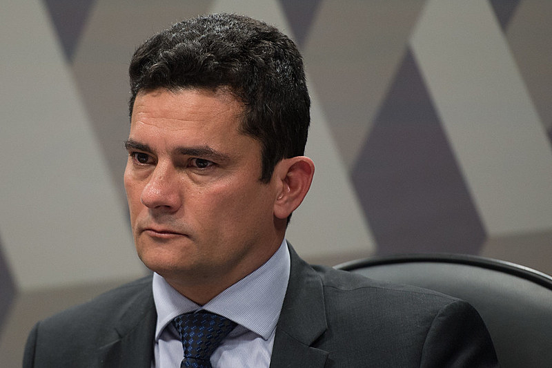Oposição e partidos de centro articulam questionamentos mais combativos do que no Senado