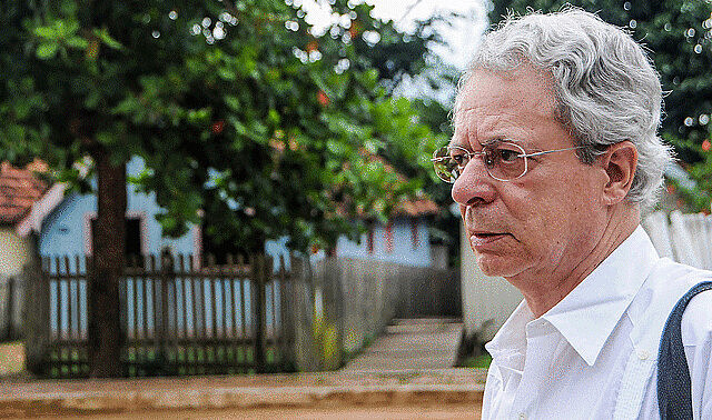 “Nós falhamos porque abandonamos o trabalho de formação política e de organização de base a longo prazo”, disse o escritor.