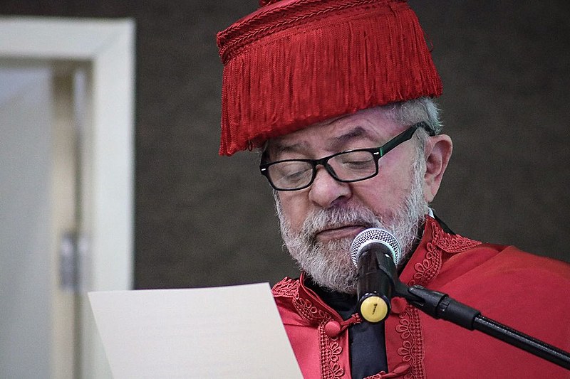 "Alguns reitores apanharam da elite branca metida a esquerdista que não queriam abrir mão dos privilégios", disse Lula sobre Prouni.