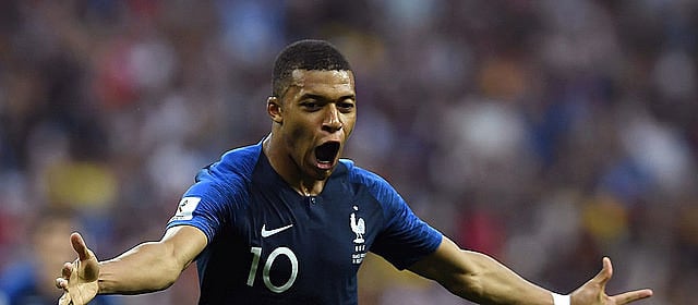 O astro do PSG Kylian Mbappé