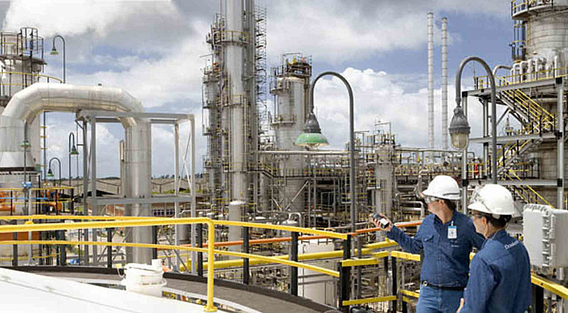 A Braskem é hoje a sexta maior companhia do mundo no setor petroquímico. A Odebrecht tem 38,3% da empresa e deve vendê-la