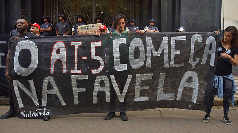 Moradores de Paraisópolis protestaram na última quarta-feira (4) contra ação da PM que levou à morte nove jovens