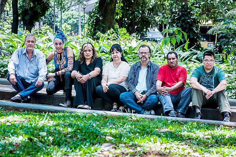 Grupo é formado por oito pessoas, a maioria portadora  de sofrimento mental